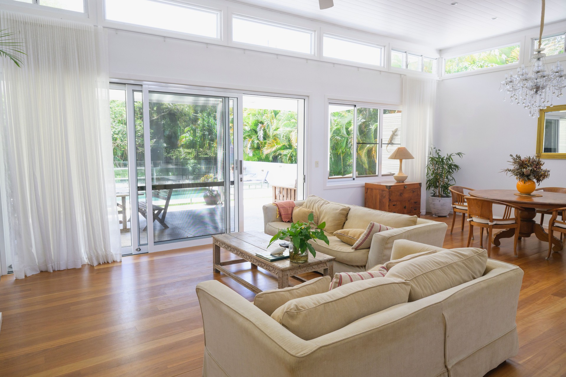 Open plan decor within one-story modern home